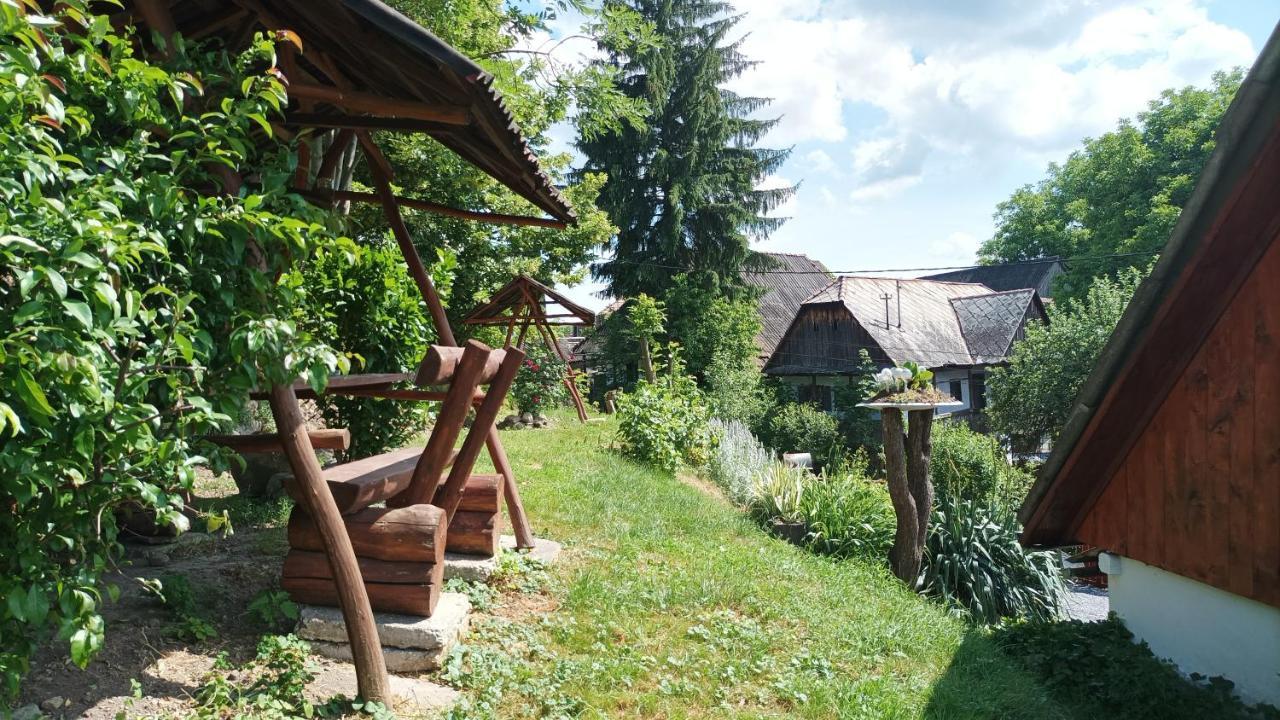 Villa Meselak Ocna de Sus Exterior foto